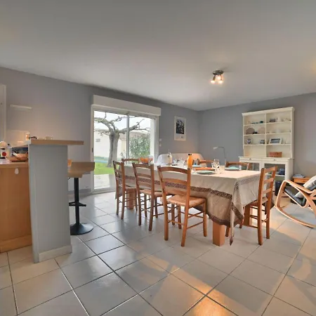 Les Deux Muriers By Interhome Saint-Pierre-d'Oleron